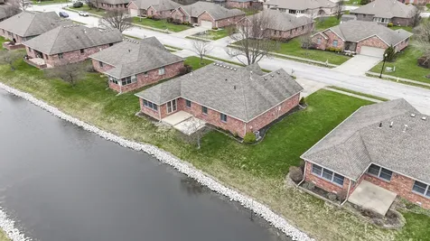 1027 Plum Street Brownsburg IN 46112
