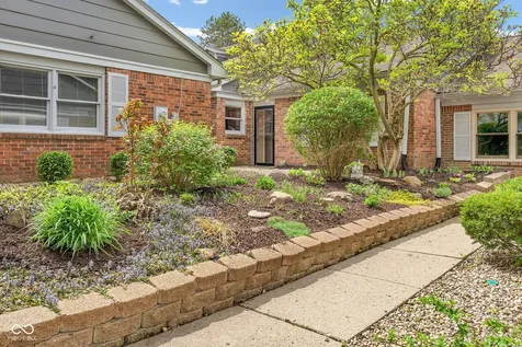 5320 Whisperwood Lane Indianapolis IN 46226