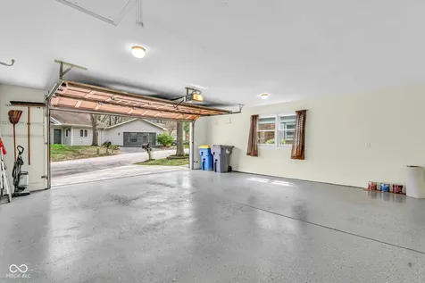 5320 Whisperwood Lane Indianapolis IN 46226