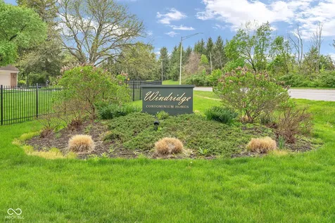 5320 Whisperwood Lane Indianapolis IN 46226