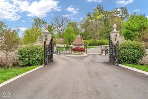 5320 Whisperwood Lane Indianapolis IN 46226