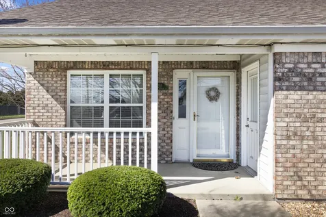 201 N Blue Ribbon Court Rushville IN 46173