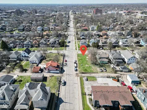 402 E 32nd Street Indianapolis IN 46205