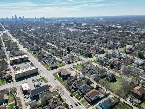 402 E 32nd Street Indianapolis IN 46205