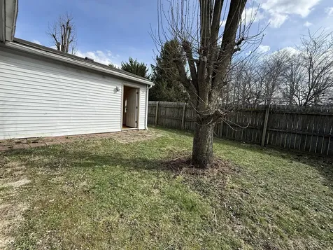 1411 Mimosa Court Greenfield IN 46140