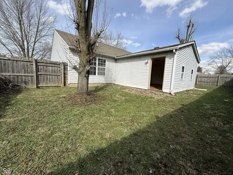1411 Mimosa Court Greenfield IN 46140