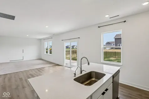 2221 Boxwood Drive Greenfield IN 46140