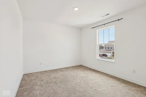 2221 Boxwood Drive Greenfield IN 46140