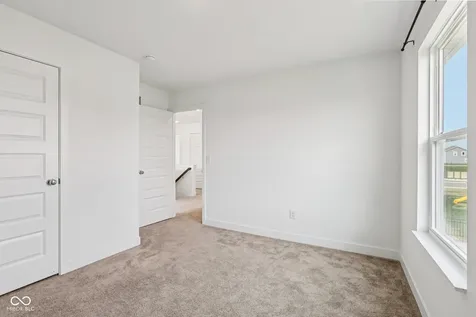 2221 Boxwood Drive Greenfield IN 46140
