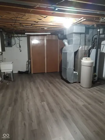 1937 Bridgton Court Indianapolis IN 46219