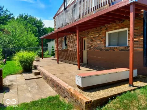 9425 Pepperidge Drive Indianapolis IN 46235