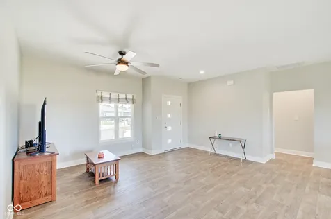 646 N Sobota Way Trafalgar IN 46181