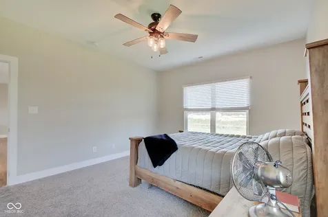 646 N Sobota Way Trafalgar IN 46181