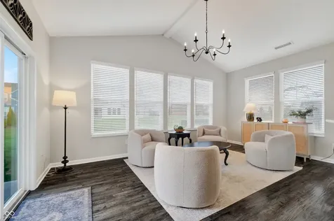 9697 Denrose Drive Fishers IN 46040
