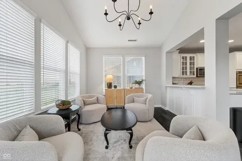 9697 Denrose Drive Fishers IN 46040