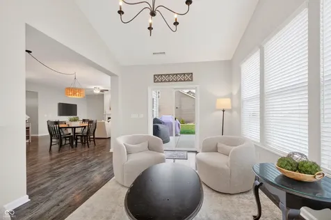 9697 Denrose Drive Fishers IN 46040