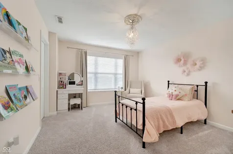 9697 Denrose Drive Fishers IN 46040