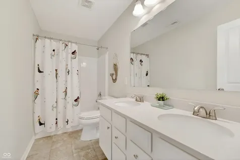 9697 Denrose Drive Fishers IN 46040