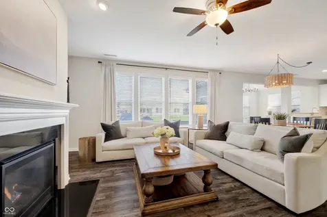 9697 Denrose Drive Fishers IN 46040