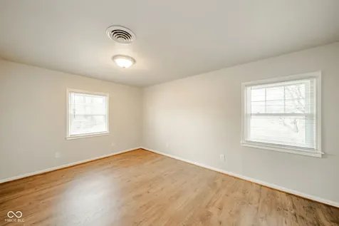 807 Bittersweet Lane Anderson IN 46011