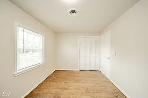 807 Bittersweet Lane Anderson IN 46011
