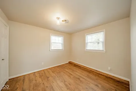 807 Bittersweet Lane Anderson IN 46011