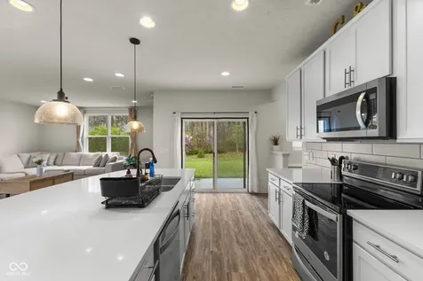 1398 Sarah Way Avon IN 46123