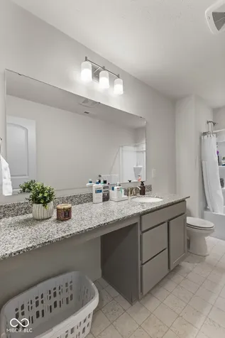 1398 Sarah Way Avon IN 46123