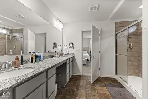 1398 Sarah Way Avon IN 46123