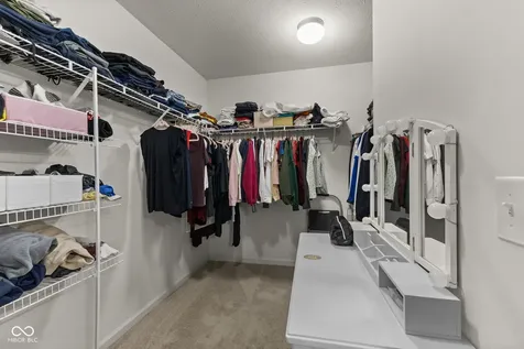 1398 Sarah Way Avon IN 46123
