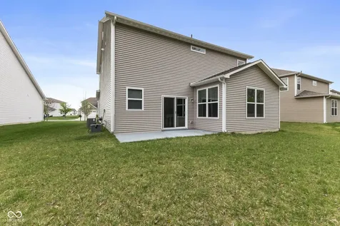 1398 Sarah Way Avon IN 46123