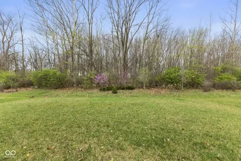 1398 Sarah Way Avon IN 46123