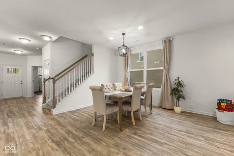 1398 Sarah Way Avon IN 46123