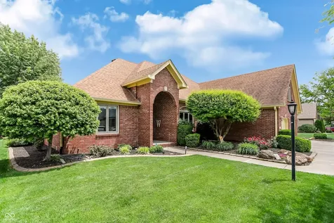 4534 Fairhope Drive Indianapolis IN 46237