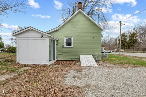9712 N Price Street Knightsville IN 47857