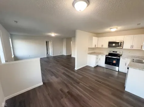 6654 Hazelhatch Drive Indianapolis IN 46268