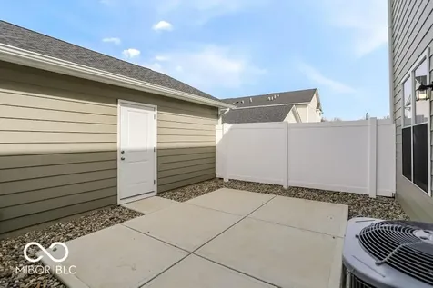 3959 Sandpiper Way Brownsburg IN 46112