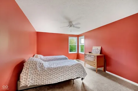 11150 Plum Hollow Circle Fishers IN 46037