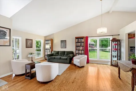 11150 Plum Hollow Circle Fishers IN 46037
