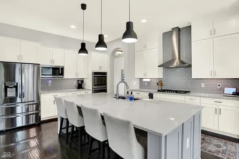 7539 Sly Fox Drive Indianapolis IN 46237