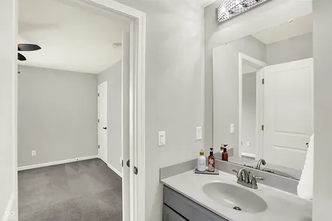 7539 Sly Fox Drive Indianapolis IN 46237