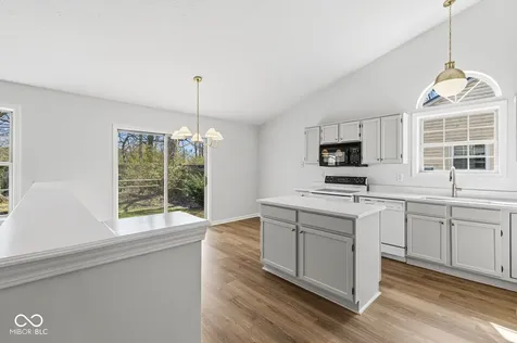 5717 Periwinkle Lane Indianapolis IN 46220