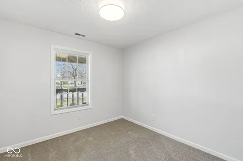5717 Periwinkle Lane Indianapolis IN 46220