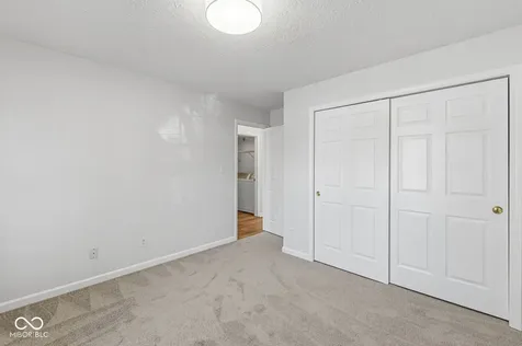 5717 Periwinkle Lane Indianapolis IN 46220