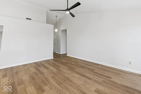 5717 Periwinkle Lane Indianapolis IN 46220