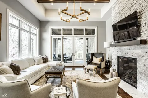 2 Woodard Bluff Zionsville IN 46077