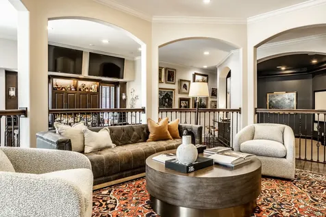 2 Woodard Bluff Zionsville IN 46077