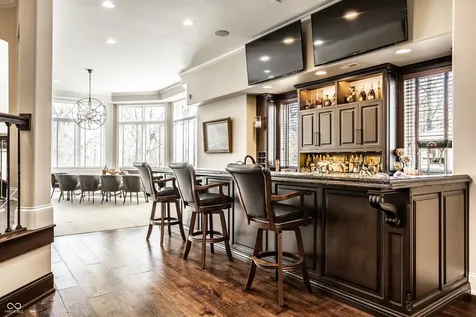 2 Woodard Bluff Zionsville IN 46077