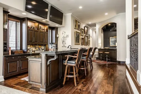 2 Woodard Bluff Zionsville IN 46077