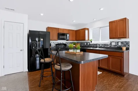 5220 Arling Drive Indianapolis IN 46237